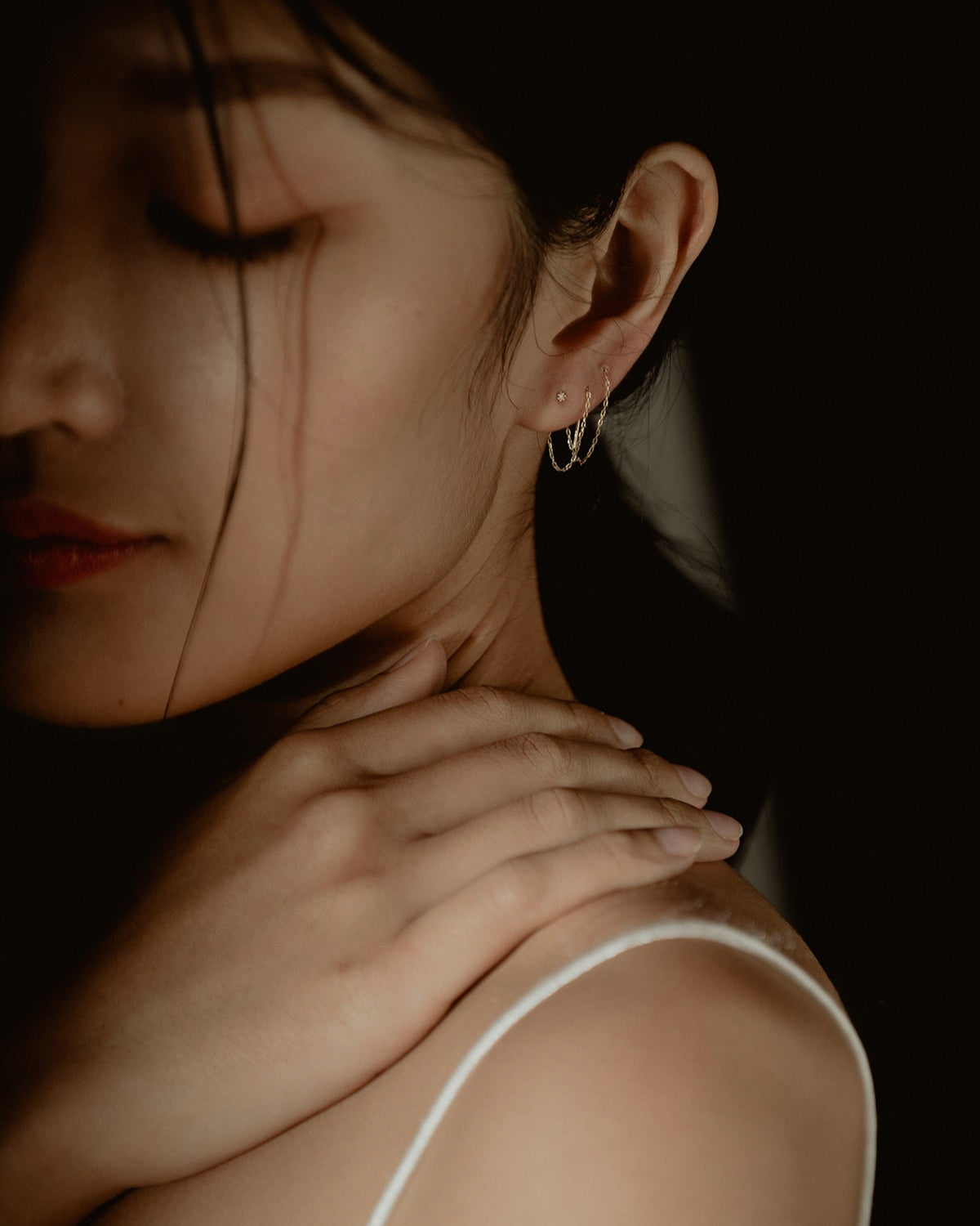 Linear Diamond Threader Earring (Single)